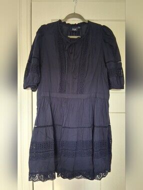 XL GAP 100% CottonNavy Eyelet Peasant Dress Puff sleeve Size 16